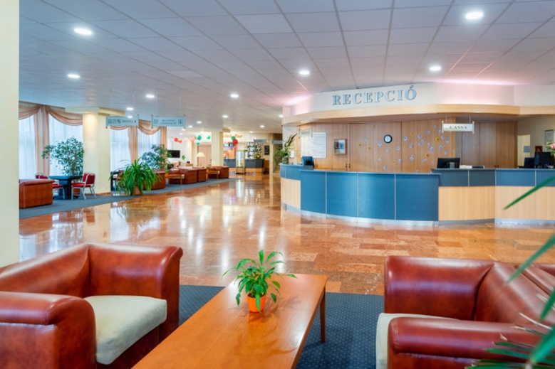 Hotel Hotel Freya autobusem