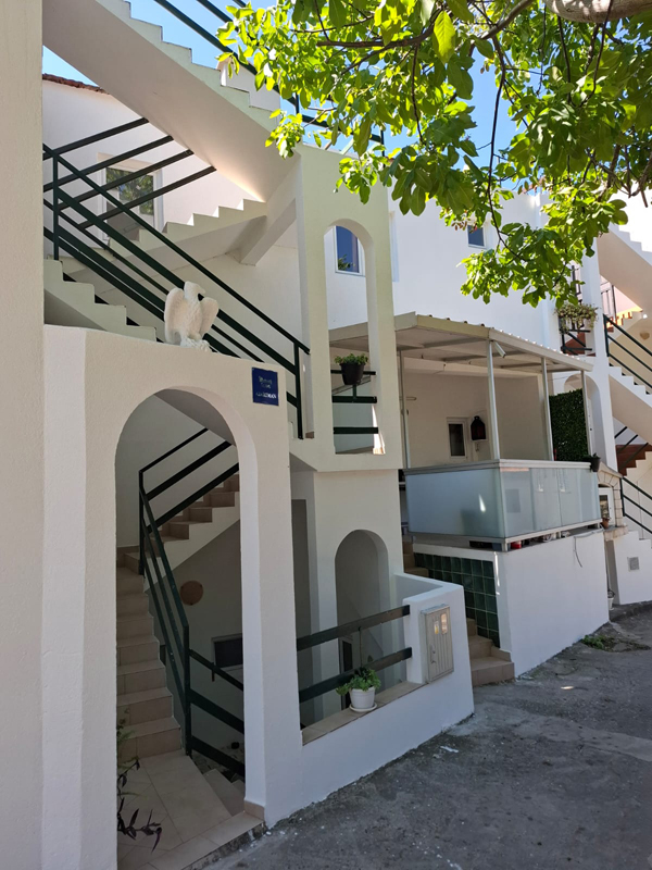 Vila Gradac s polopenzí 6