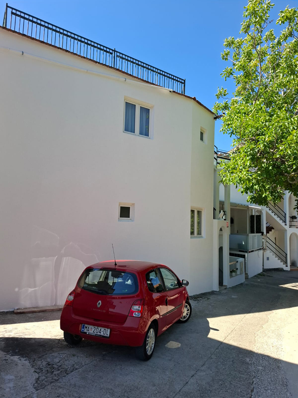 Vila Gradac s polopenzí 8