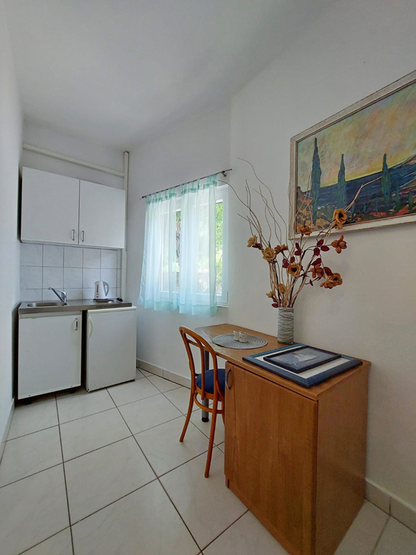 Vila Gradac s polopenzí 13