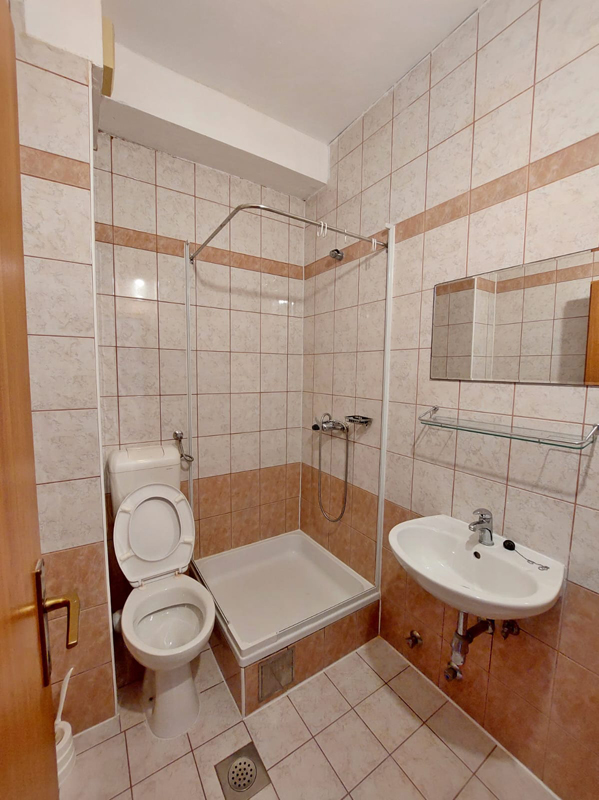 Vila Gradac s polopenzí 16