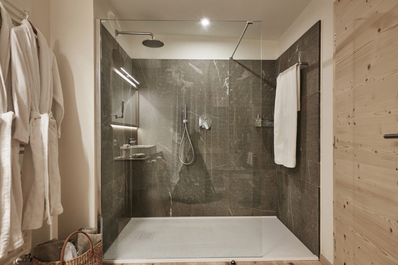 Hotel Goldene Rose Karthaus pokoje - SKIMAX