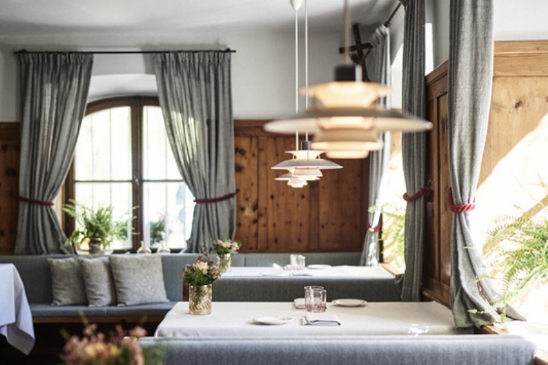 Hotel Goldene Rose Karthaus pokoje - SKIMAX