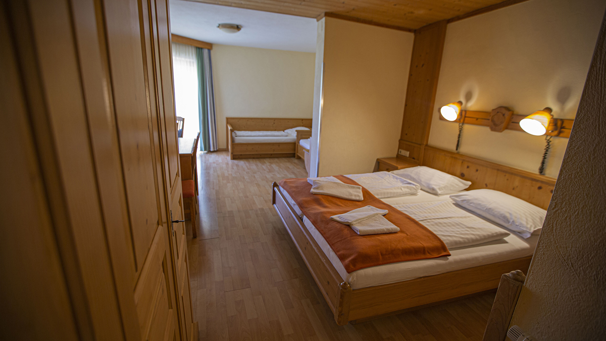 Hotel Karnischer Hof  15