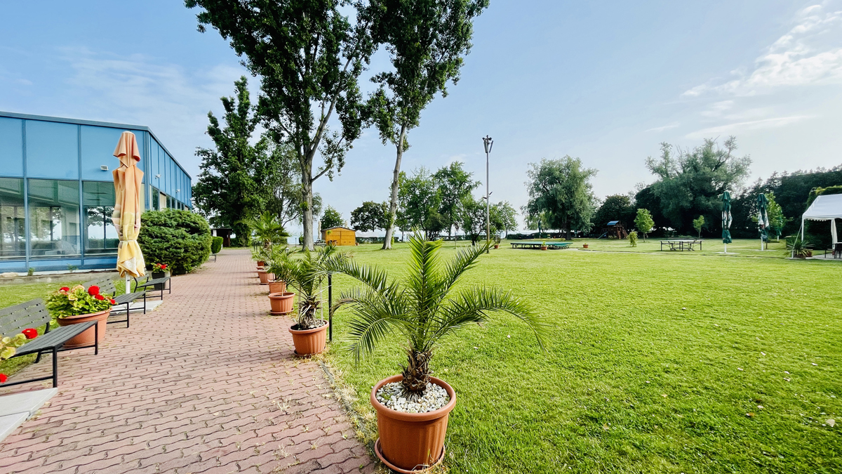 Hotel Magistern pouze se snídaní 8