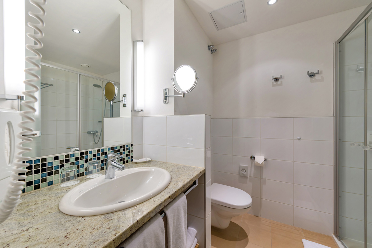 ROBINSON Landskron 17