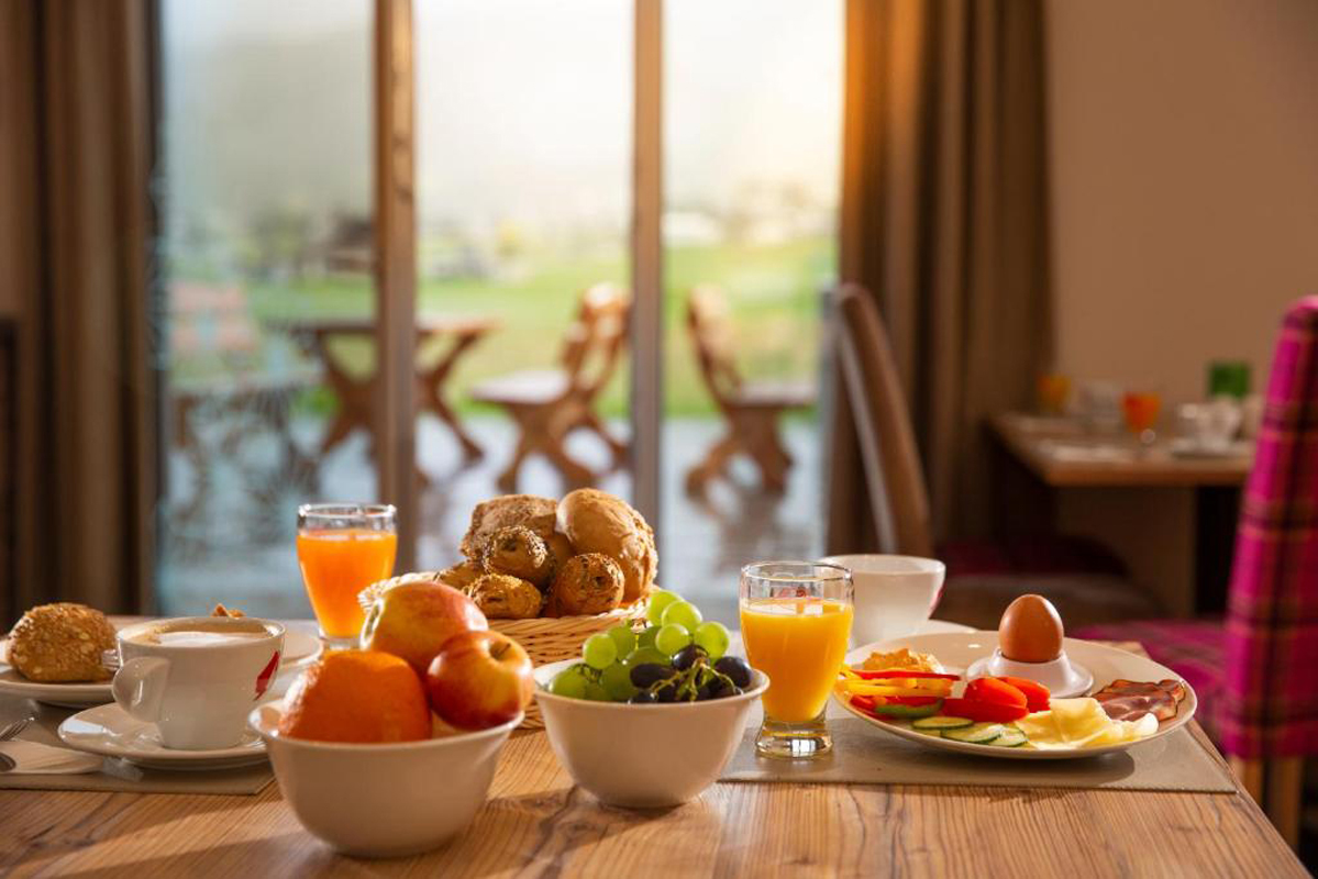 COOEE Alpin Hotel Dachstein  se snídaní 17