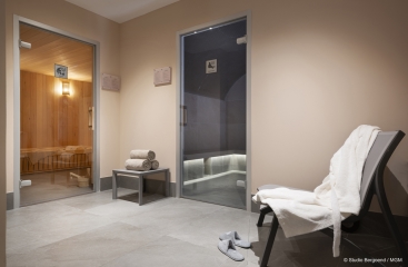 Manaka Residence & Spa*****