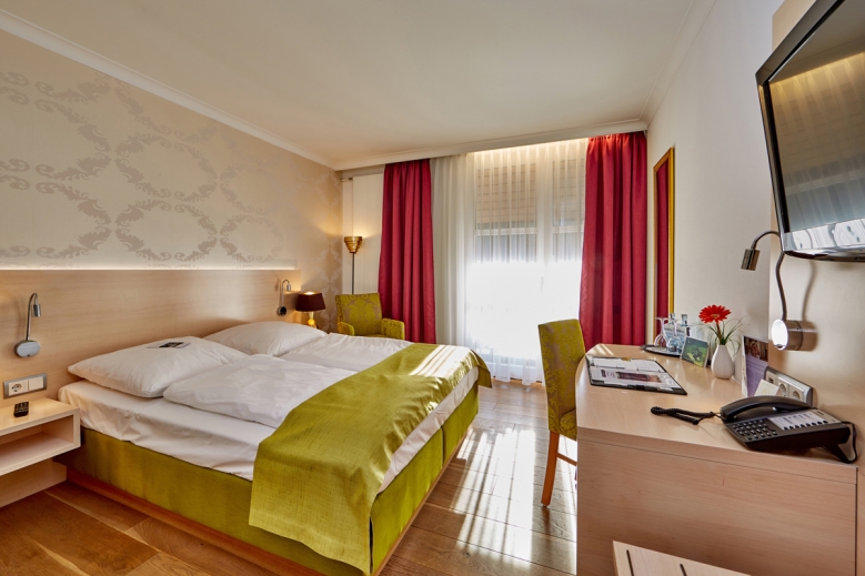 Hotel Hotel am Badersee