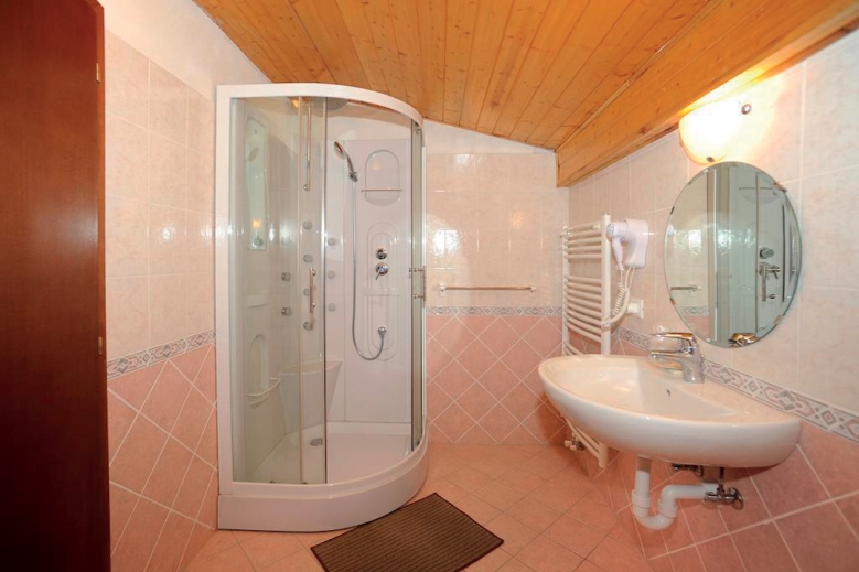 Hotel Hotel Bucaneve