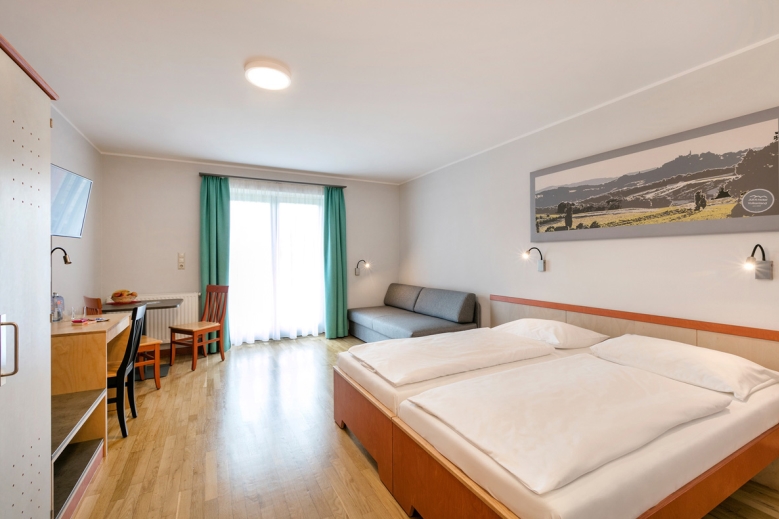 Hotel JUFA Hotel Vulkanland  dovolená