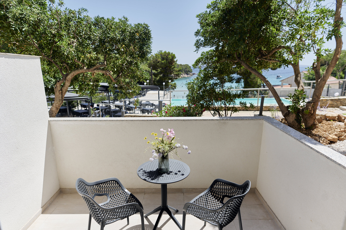 Colentum Resort Murter 12