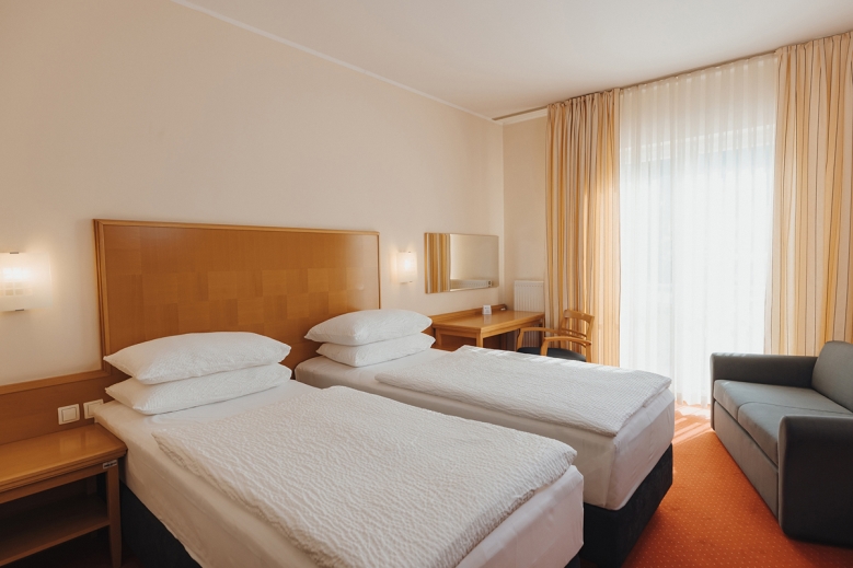 Hotel Hotel Ramada Hotel & Suites s polopenzí dovolená