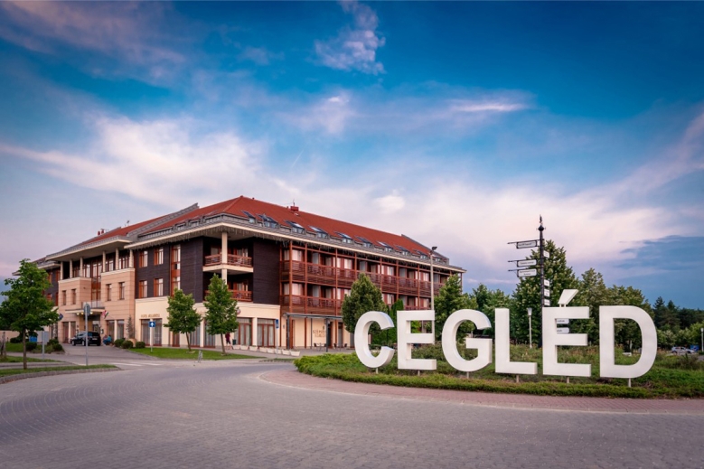 Hotel Hunguest Hotel Aquarell Cegléd dovolená