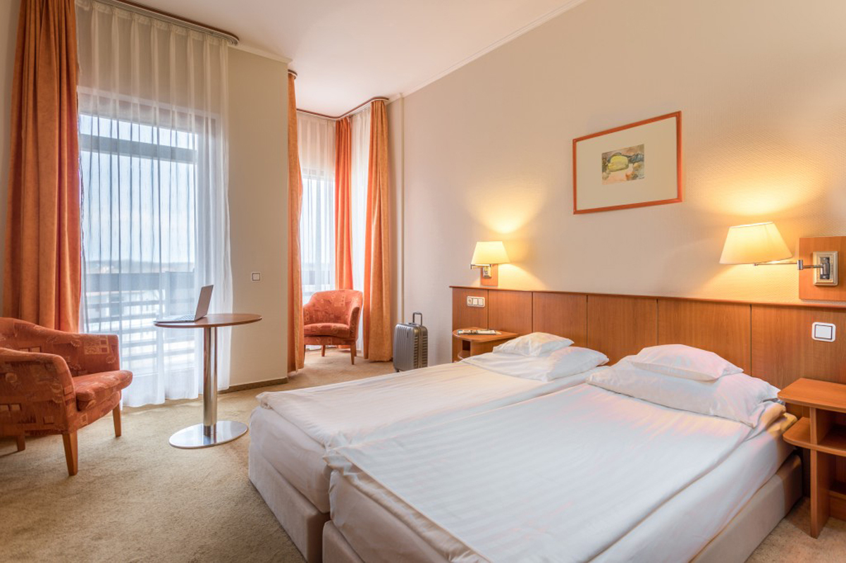 Hunguest Hotel Aquarell Cegléd 2