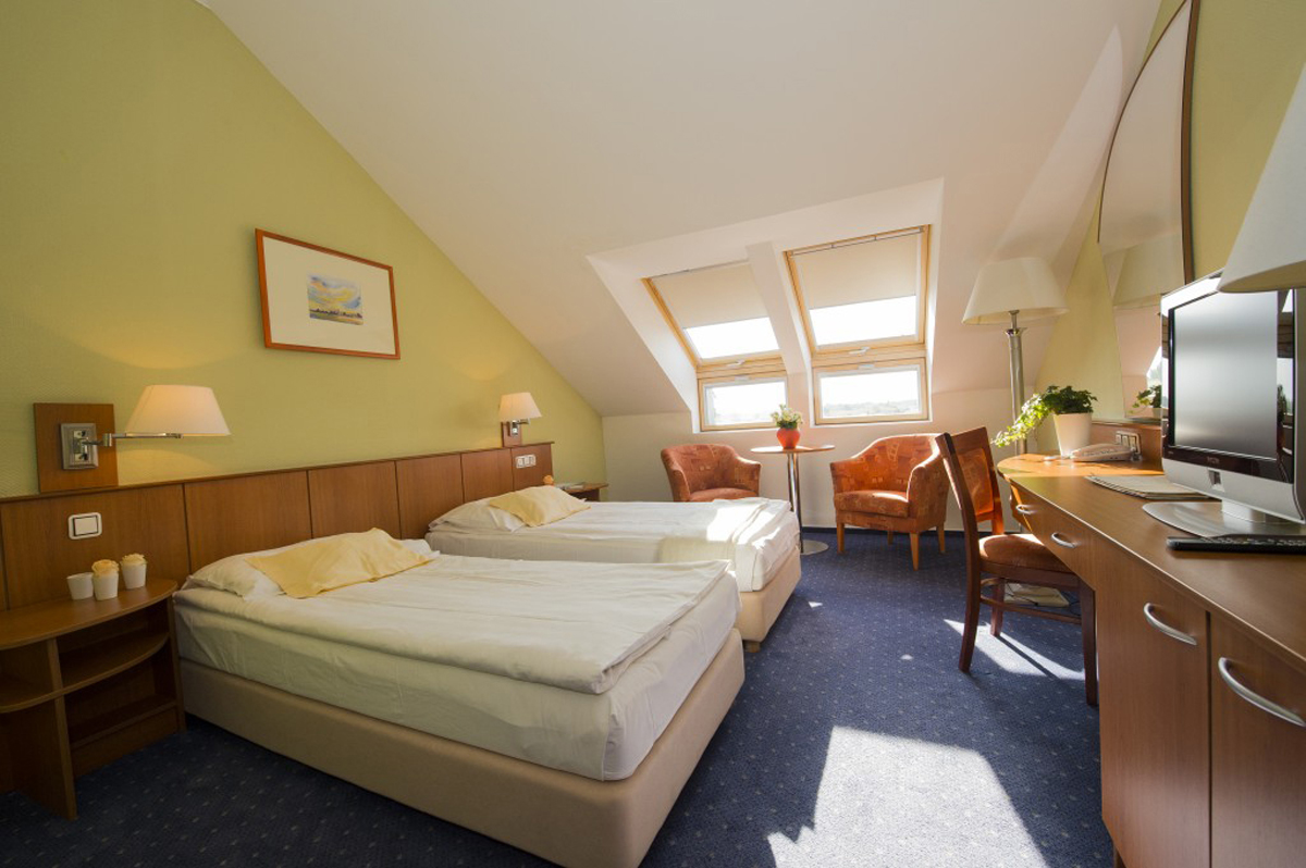 Hunguest Hotel Aquarell Cegléd 8