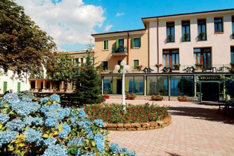 Hotel Park Hotel Jolanda - autobusem