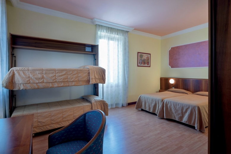 Hotel Park Hotel Jolanda - autobusem