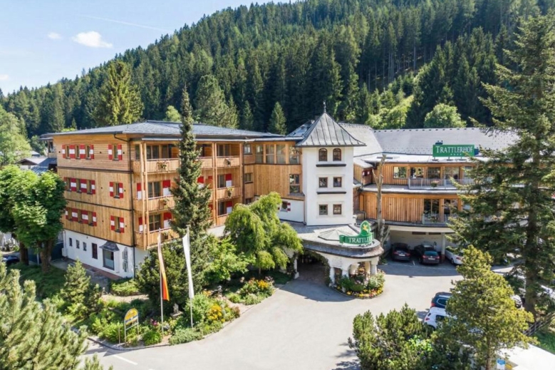 Hotel Hotel GUT Trattlerhof & Chalets dovolená