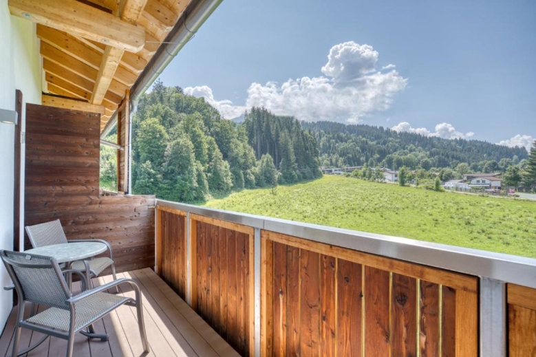 Hotel COOEE alpin Hotel Kitzbüheler Alpen  se snídaní