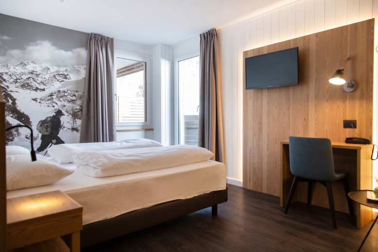 Hotel Blu Senales Active & Family Resort - SKIMAX