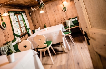 Hotel Oberraindlhof SKI OPENING ***