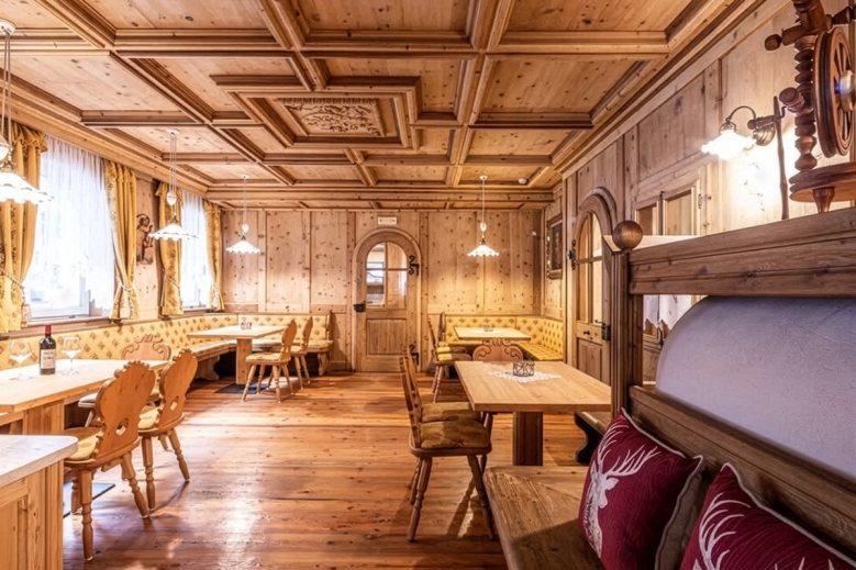 Hotel Luxury Hotel Grand Chalet Soreghes