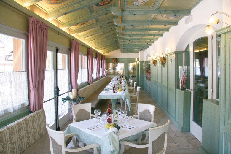 Hotel Luxury Hotel Grand Chalet Soreghes