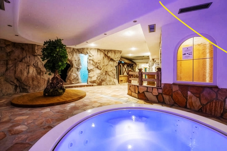 Hotel Luxury Hotel Grand Chalet Soreghes