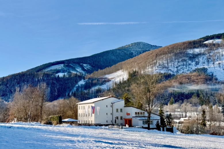Hotel Retro Hotel Jiskra - pobyt s 3denním skipasem