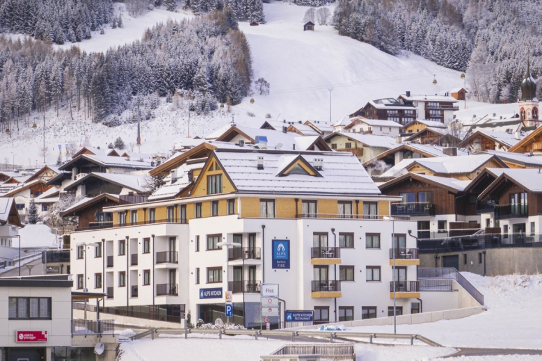 Hotel Fiss Suites by ALPS RESORTS