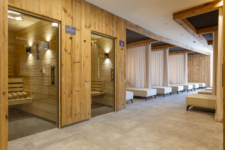 Hotel Fiss Suites by ALPS RESORTS