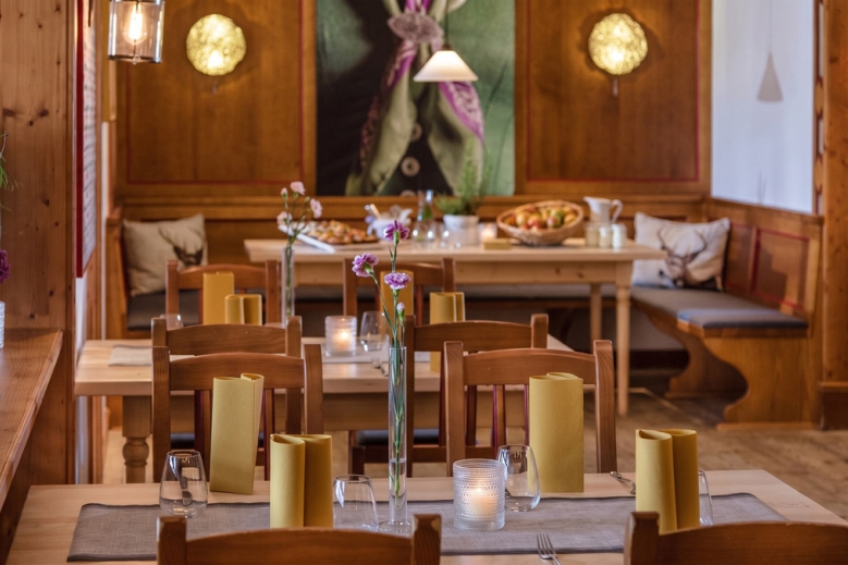 Hotel Apartmány MONDI am Grundlsee