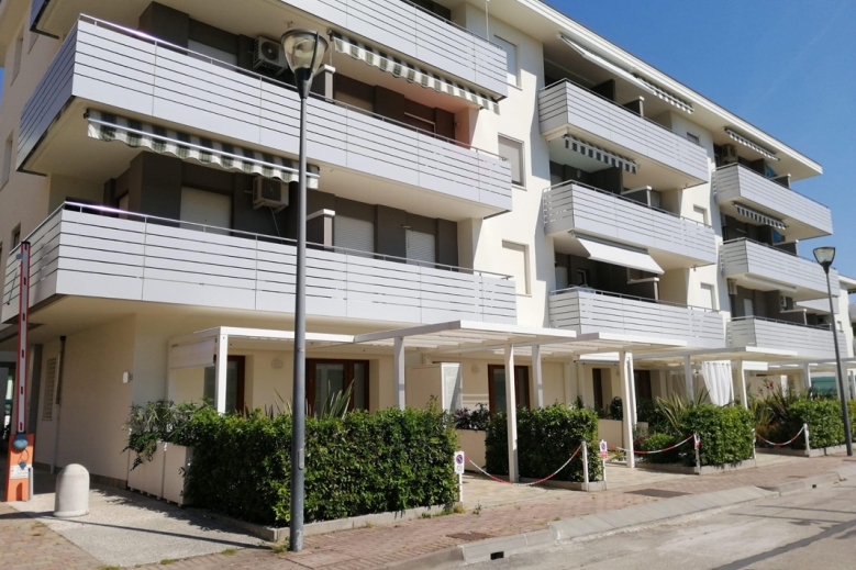 Hotel Apt. domy Diana Est