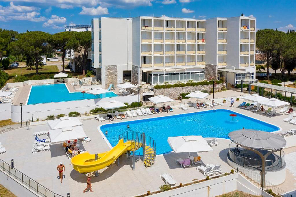 Hotel Adria 9
