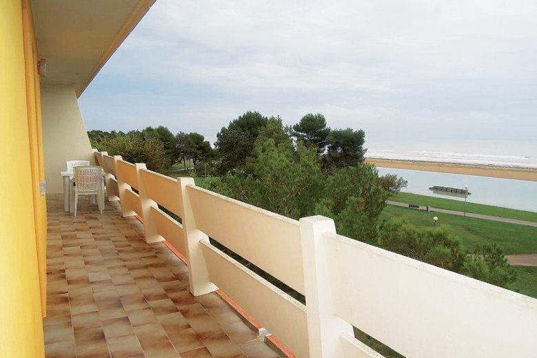 Hotel Apt. domy Landorra / Carina