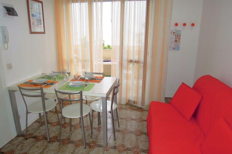 Hotel Apt. domy Landorra / Carina