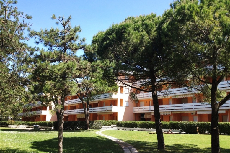 Hotel Apt. domy Landorra / Carina