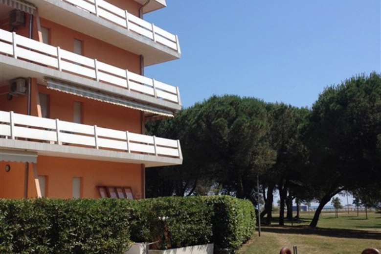 Hotel Apt. domy Landorra / Carina