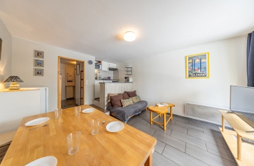 Priv. apartmny Labellemontagne **/***