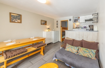 Priv. apartmny Labellemontagne **/***