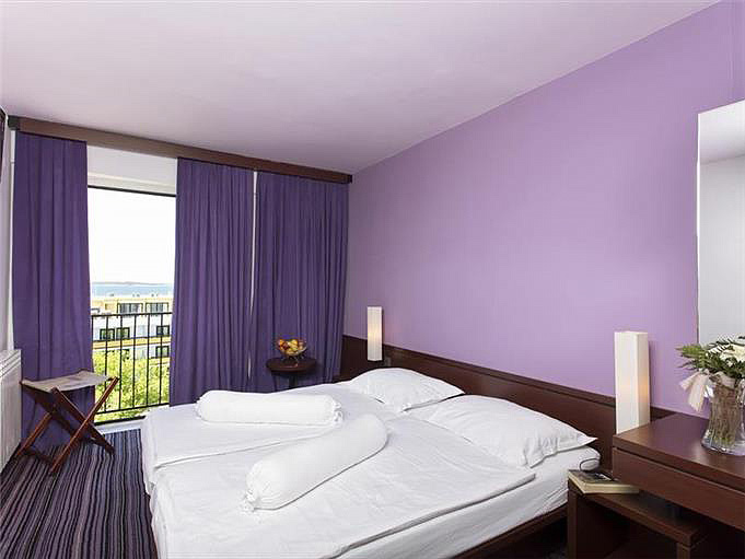 Hotel Adriatic 11