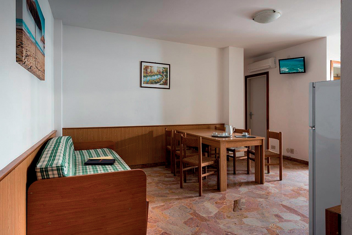 Apt. domy Aurora / Smeralda 24