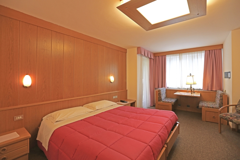 Hotel Hotel Ladina