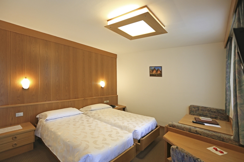 Hotel Hotel Ladina