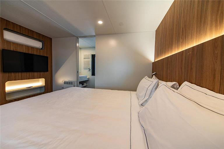 Kemp Arena Stoja MH 15