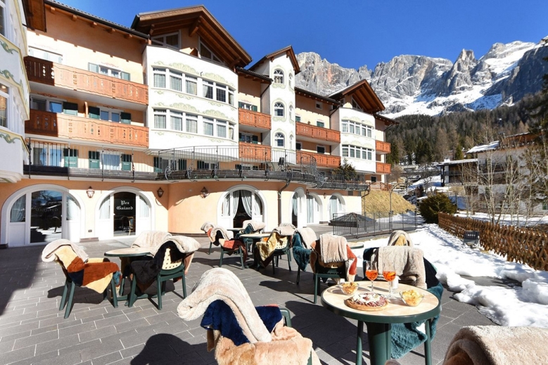 Hotel Rezydencja Pez Gajard