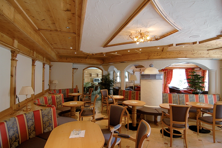 Hotel Rezydencja Pez Gajard