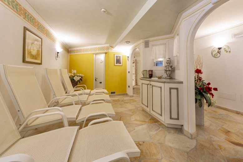 Hotel Rezydencja Pez Gajard
