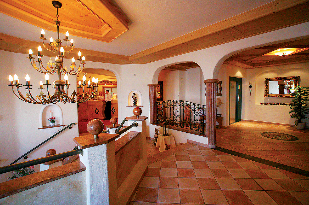 Hotel Gut Raunerhof 13